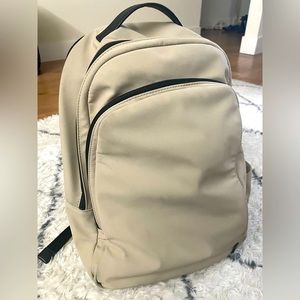 AWAY The Backpack - Beige